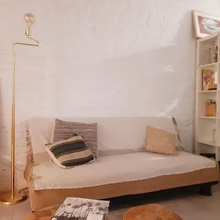 Downtown Loft In A 16th Century Convent
