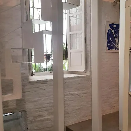 Downtown Loft In A 16th Century Convent * Σεβίλλη