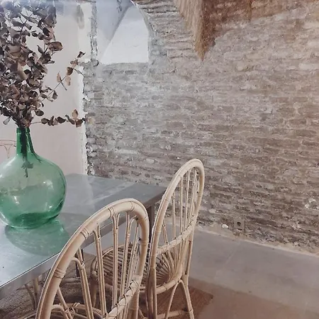 Downtown Loft In A 16th Century Convent