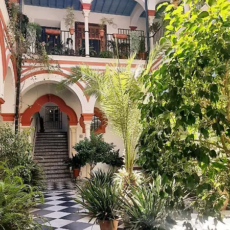Διαμέρισμα Downtown Loft In A 16th Century Convent *